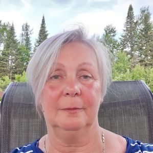 Meet your Posher, Guylaine